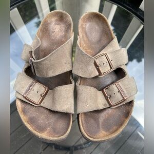 Birkenstocks Size 39- Fair condition